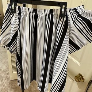 Black/White strapless top - TCEC